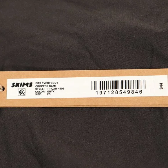 NWT SKIMS Fits Everybody Cropped Cami in Onyx - Picture 13 of 16